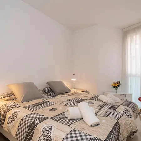 Apartment Modern Next The
