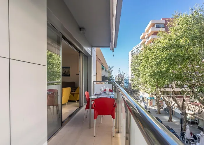 Modern Next The Apartment *
