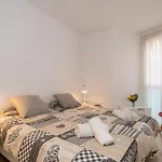 Modern Next The Apartamento