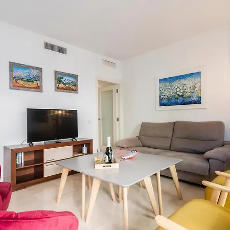 Daire Modern Next The Marbella